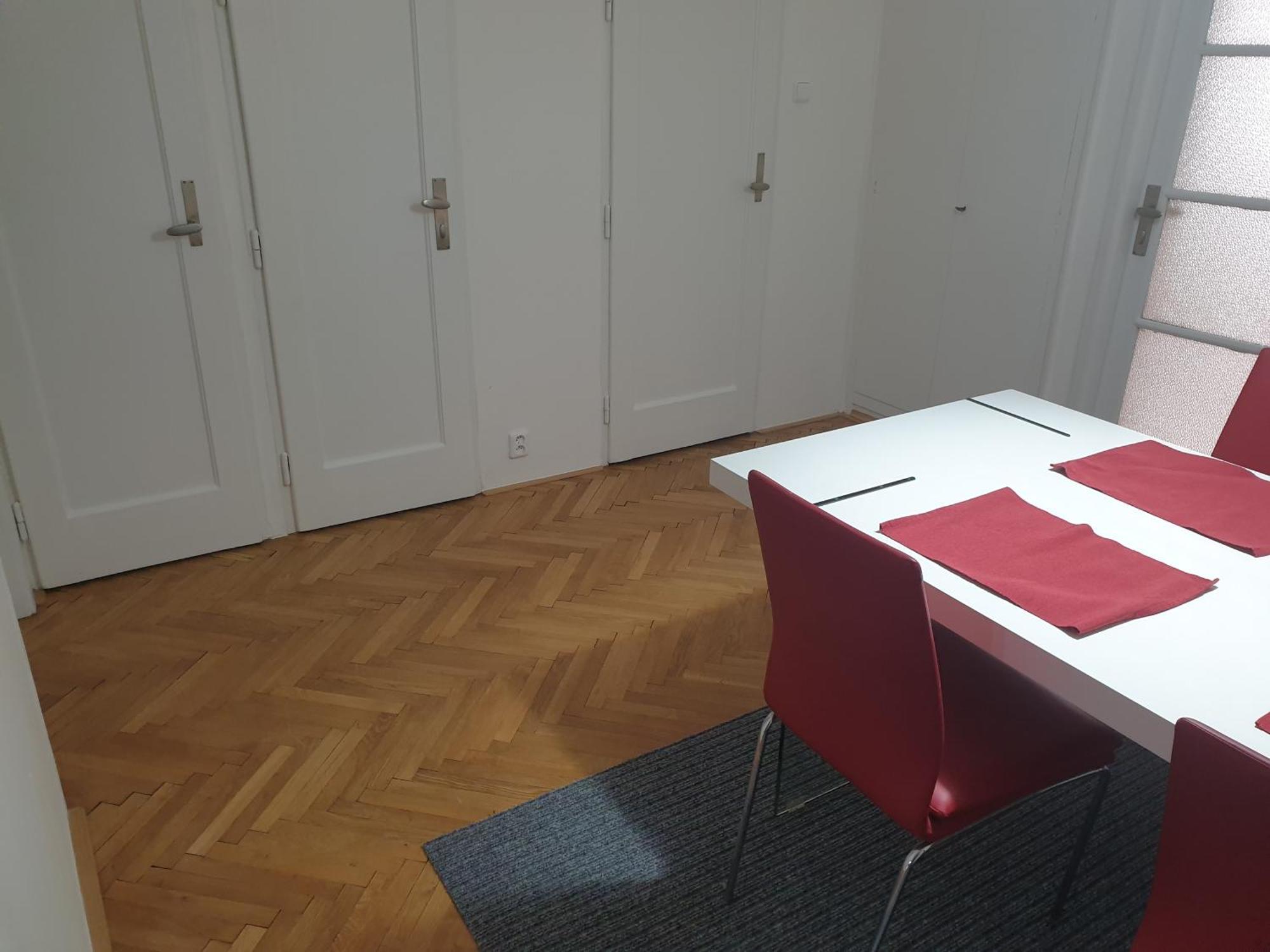 Newly Refurbished Central Prague Luaran gambar